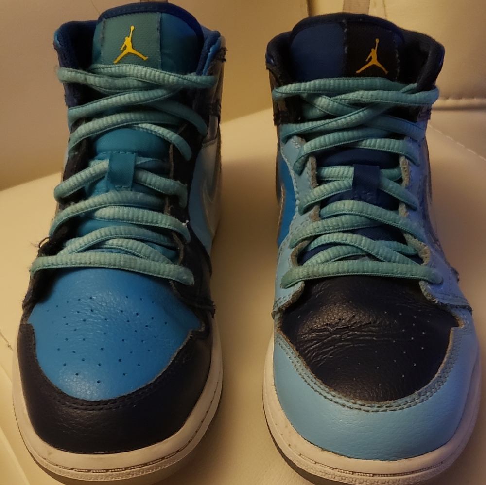 Jordan 1 hightop Multicolor PS size 2.5